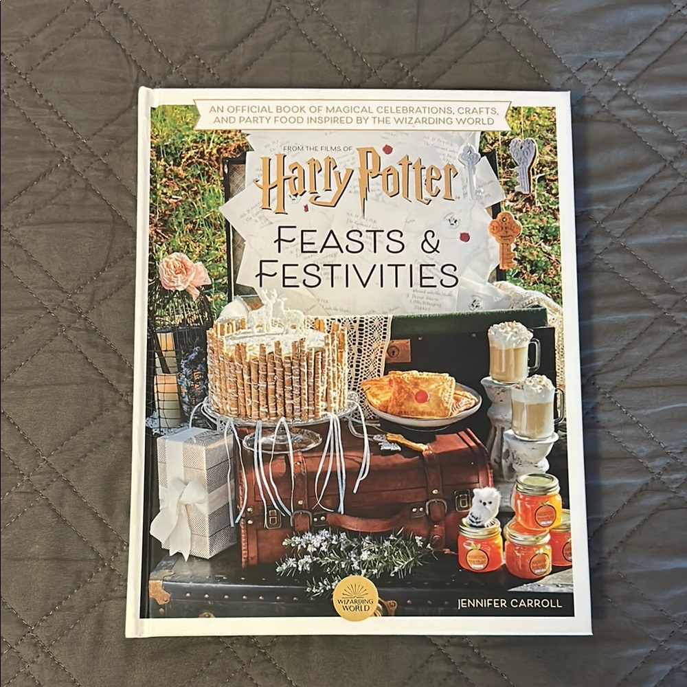 Harry Potter Feasts & Festivities Book